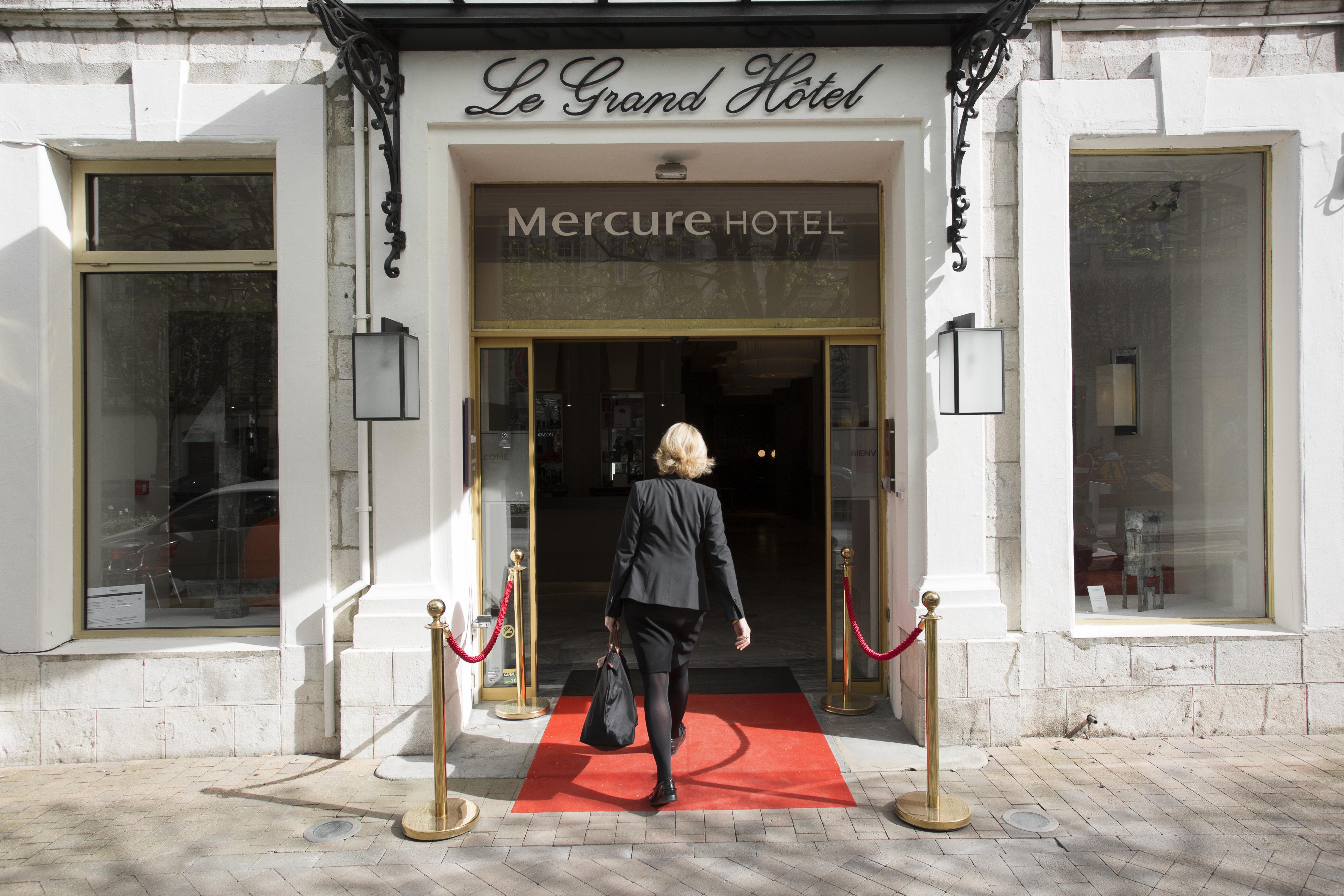 Hotel Mercure Bayonne Centre Le Grand Hotel Exteriör bild