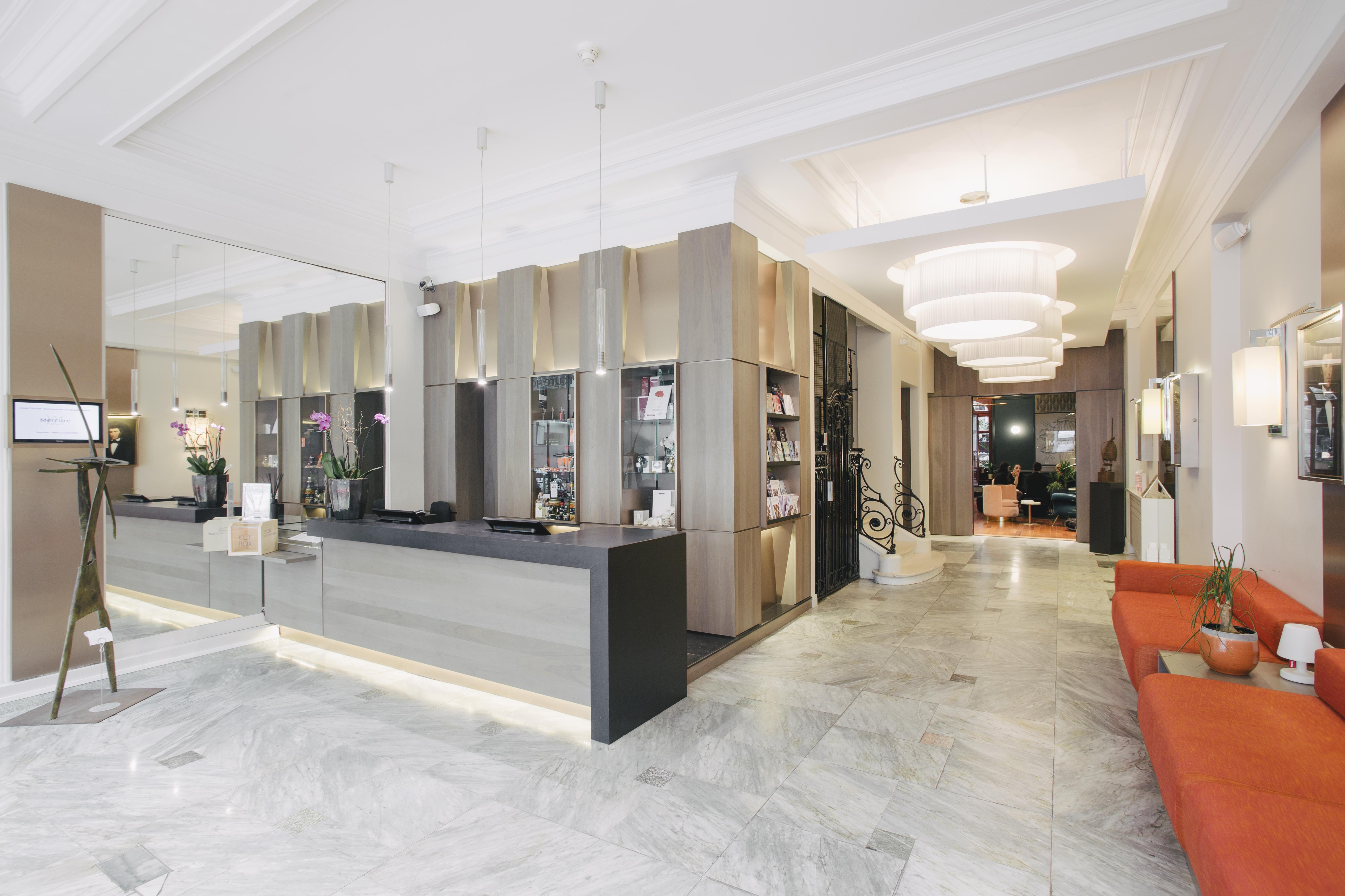 Hotel Mercure Bayonne Centre Le Grand Hotel Exteriör bild